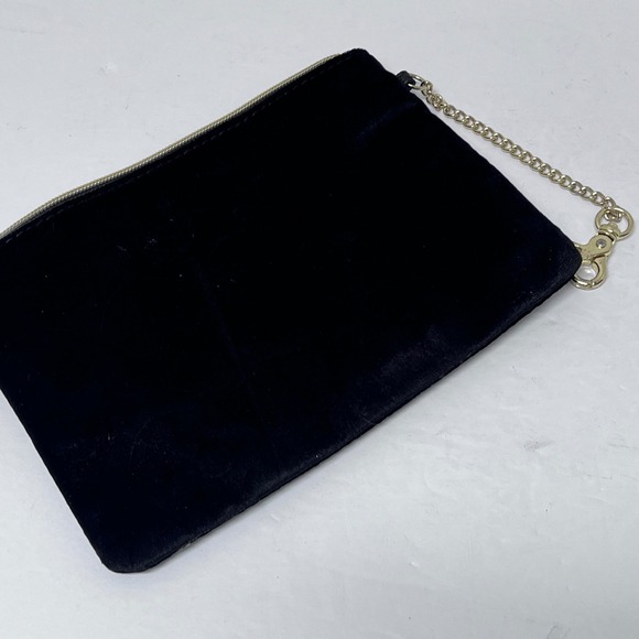 Betsey‎ Johnson Black Velvet Skull Wristlet Clutch Bag Purse - Picture 4 of 6